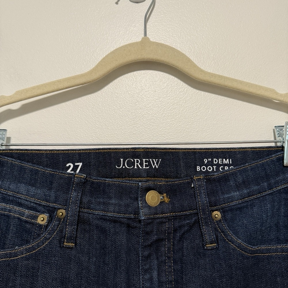 J. Crew 9" demi-boot crop Kicky Hem jean in Dark Worn Wash Blue‎ Size 27 - Picture 3 of 8